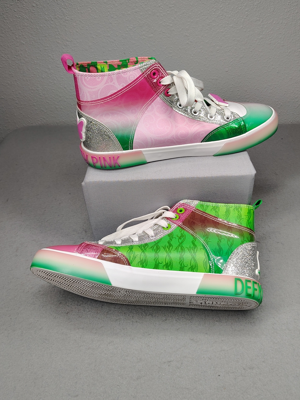 GroundUP Wicked High Top Sneakers Women's 9.5 - Picture 2 of 10